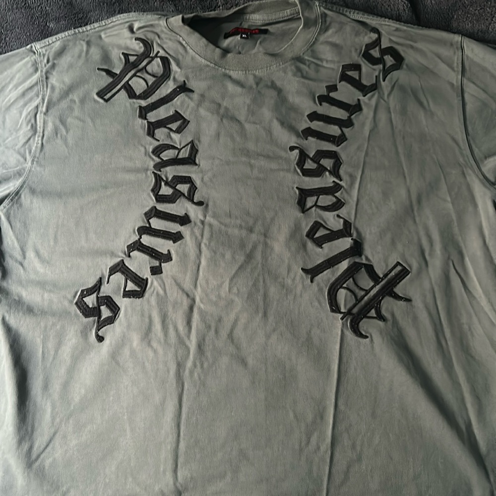 PLEASURES Green T shirt